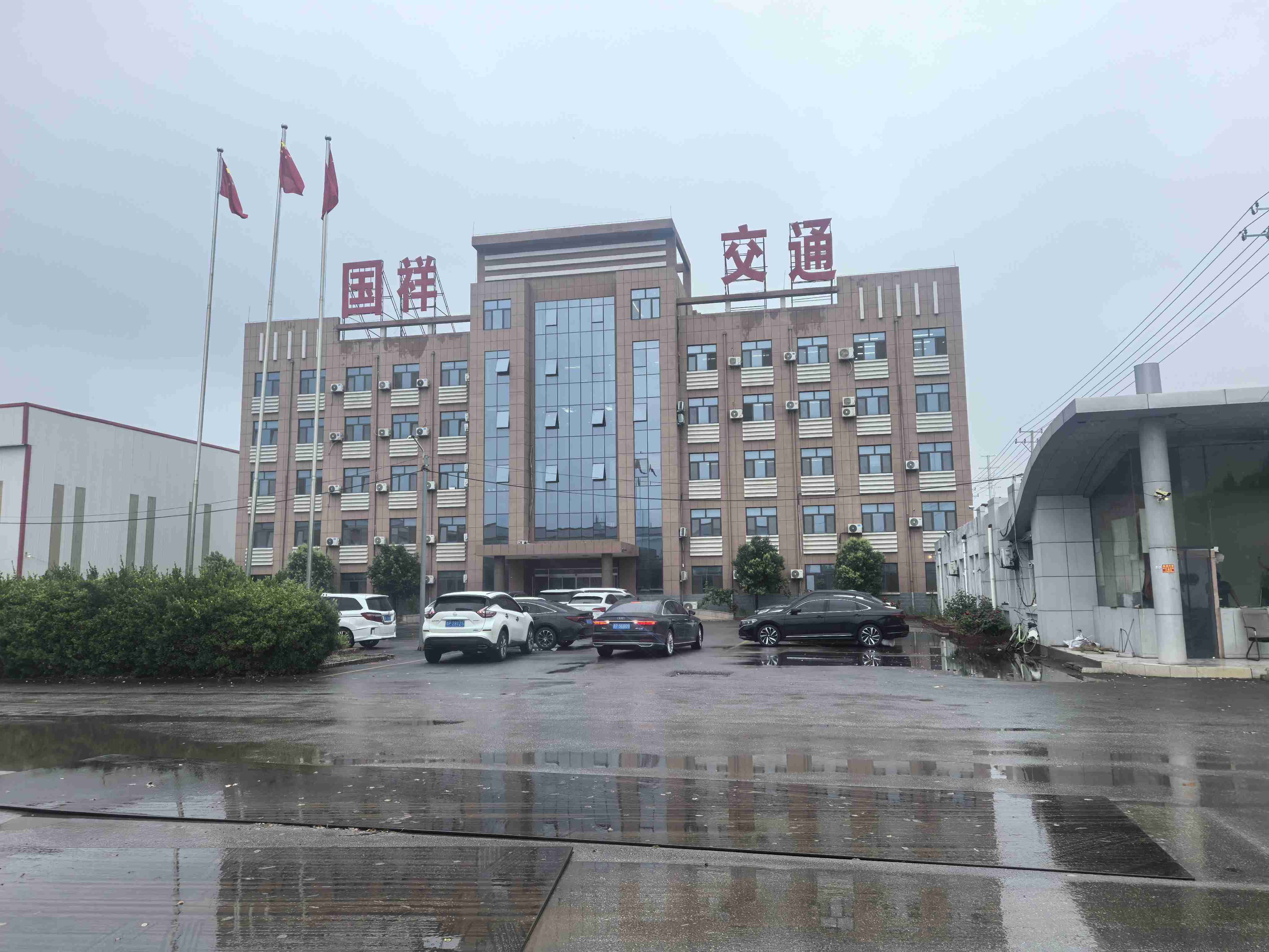 景德镇市两波波形护栏浸塑波形护栏 - 一站式服务